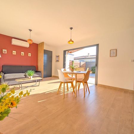 Daya Lodge. LʼIsle-sur-la-Sorgue Extérieur photo