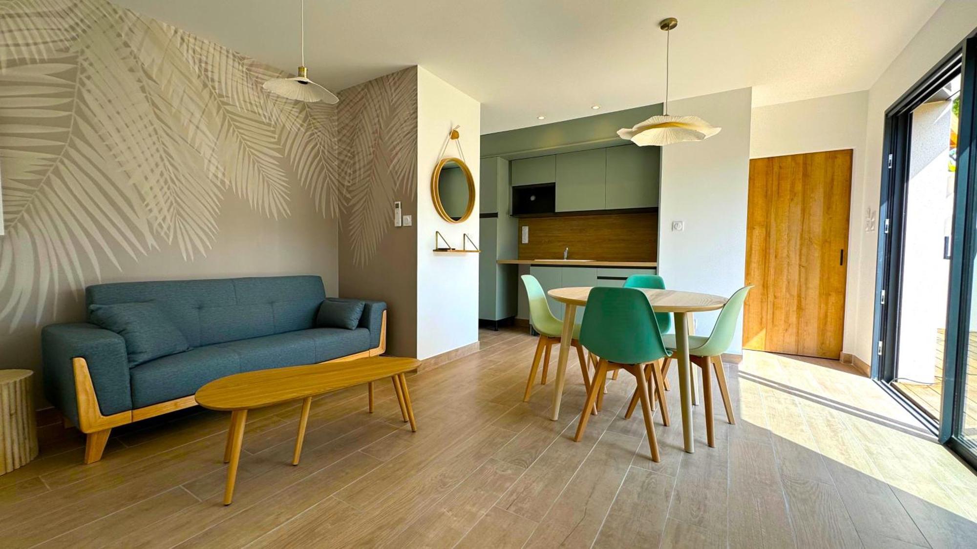 Daya Lodge. LʼIsle-sur-la-Sorgue Extérieur photo